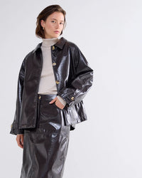 Short shiny jacket