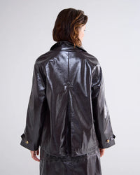 Short shiny jacket