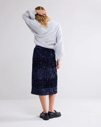 Skirt with sequins